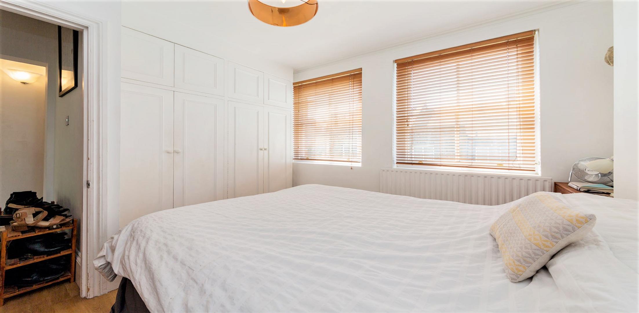 			1 Bedroom, 1 bath, 1 reception Flat			 Hemstal Road, WEST HAMPSTEAD